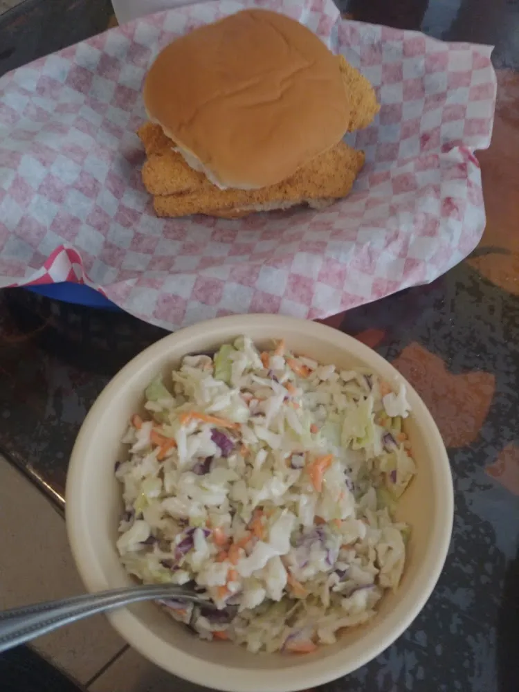 Fish Sandwich & Slaw